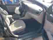 2017 Hyundai Elantra SE с VIN 5NPD74LF2HH208285, выставлен на аукционе IAAI как лот 43313456 с пробегом Не указан миль и . История ставок и продаж доступна на DreamBid. Изображение 5.