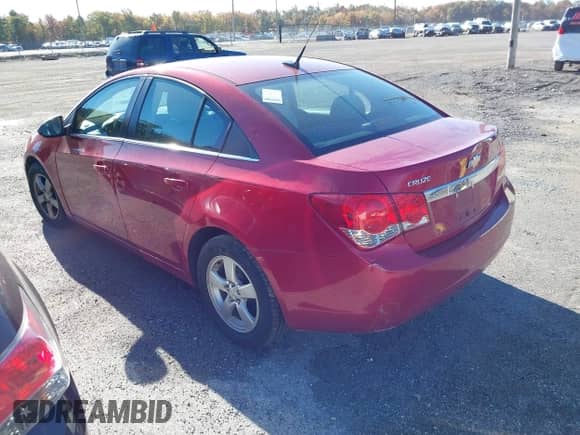 2014 Chevrolet Cruze 1LT с VIN 1G1PC5SB3E7423244, выставлен на аукционе IAAI как лот 43423353 с пробегом Не указан миль и . История ставок и продаж доступна на DreamBid. Изображение 3.