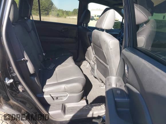 2022 Honda Passport EX-L with VIN 5FNYF7H57NB004890, listed as a IAAI auction lot 42032854 with 53,642 mi miles and . Bid and sale history available at DreamBid. Image 8.