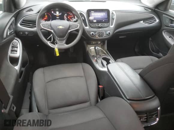 2019 Chevrolet Malibu Hybrid с VIN 1G1ZF5SU8KF215993, выставлен на аукционе Copart как лот 87932545 с пробегом 134 615 миль миль и Чистый • Clean title. История ставок и продаж доступна на DreamBid. Изображение 10.
