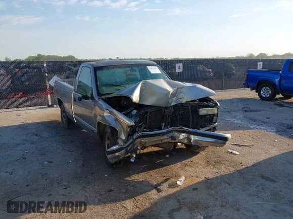 1998 GMC Sierra 1500 с VIN 1GTEC14W0WZ553723, выставлен на аукционе IAAI как лот 42033464 с пробегом 321 979 миль миль и . История ставок и продаж доступна на DreamBid. Изображение 1.