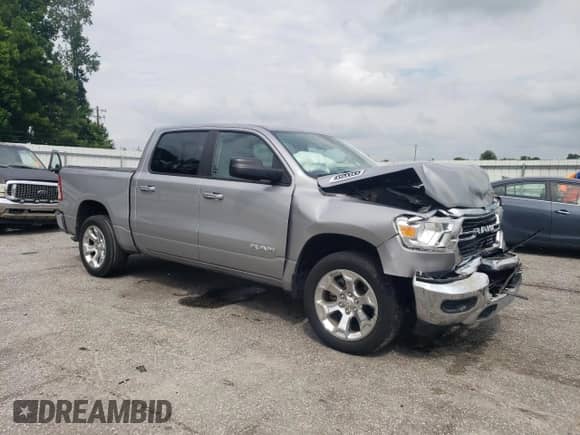 2020 Ram 1500 Big Horn z VIN 1C6RRFFG3LN345624, wystawiony jako Copart lot #67515645 z przebiegiem 17 544 mil mil oraz Szkoda całkowita • Salvage title. Historia ofert i sprzedaży dostępna na DreamBid. Obrazek 4.