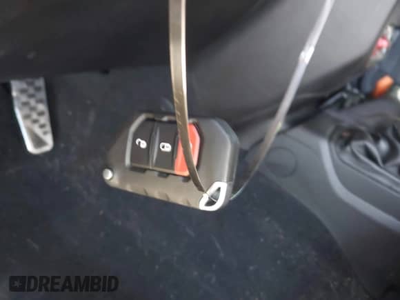 2022 Jeep Wrangler Unlimited Rubicon 392 с VIN 1C4JJXSJ6NW193565, выставлен на аукционе IAAI как лот 42050331 с пробегом 21 382 миль миль и . История ставок и продаж доступна на DreamBid. Изображение 11.