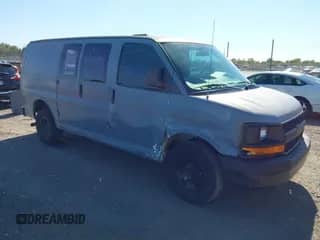 2005 Chevrolet Express Cargo с VIN 1GCGG25V151268275, выставлен на аукционе IAAI как лот 43158798 с пробегом 216 031 миль миль и . История ставок и продаж доступна на DreamBid. Изображение 1.