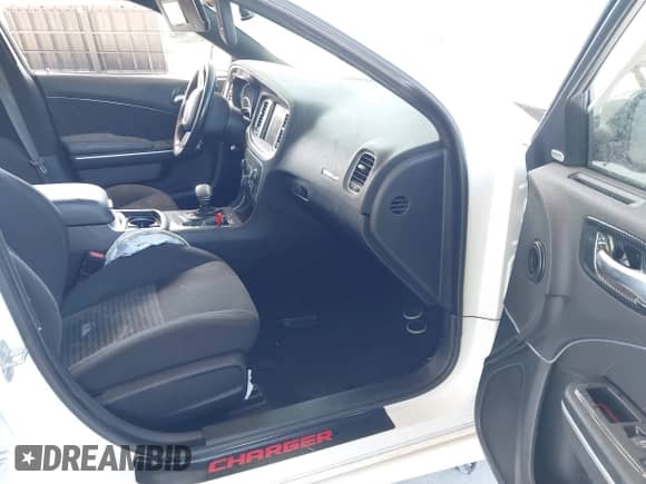 2021 Dodge Charger GT z VIN 2C3CDXHGXMH632781, wystawiony jako IAAI lot #43568284 z przebiegiem Nie podano mil oraz . Historia ofert i sprzedaży dostępna na DreamBid. Obrazek 5.