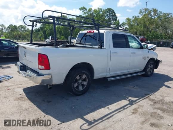 2020 Ram 1500 SLT z VIN 1C6RR6TT0LS135369, wystawiony jako IAAI lot #42567491 z przebiegiem 91 591 mil mil oraz . Historia ofert i sprzedaży dostępna na DreamBid. Obrazek 4.