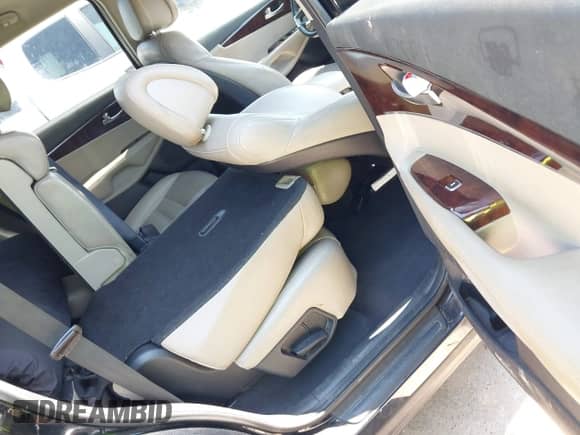 2016 Kia Sorento EX with VIN 5XYPH4A53GG095974, listed as a IAAI auction lot 43137350 with 127,658 mi miles and . Bid and sale history available at DreamBid. Image 8.