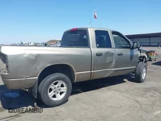 2006 Dodge 1500 SLT z VIN 1D7HU18236S628902, wystawiony jako IAAI lot #43155885 z przebiegiem Nie podano mil oraz . Historia ofert i sprzedaży dostępna na DreamBid. Obrazek 6.