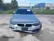 2019 BMW 4 Series 430i xDrive z VIN WBA4J3C50KBL08541, wystawiony jako IAAI lot #43156193 z przebiegiem 109 733 mil mil oraz . Historia ofert i sprzedaży dostępna na DreamBid. Obrazek 11.