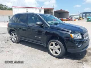 2013 Jeep Compass Limited z VIN 1C4NJDCBXDD215083, wystawiony jako IAAI lot #42838705 z przebiegiem 235 867 mil mil oraz . Historia ofert i sprzedaży dostępna na DreamBid. Obrazek 1.