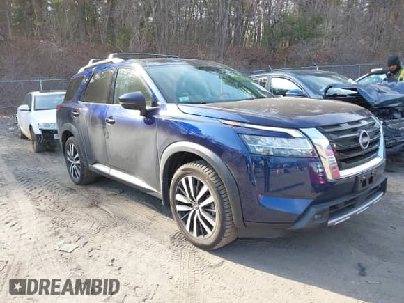 2023 Nissan Pathfinder Platinum с VIN 5N1DR3DK2PC237839, выставлен на аукционе IAAI как лот 41800209 с пробегом 21 446 миль миль и . История ставок и продаж доступна на DreamBid. Изображение 1.