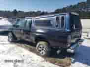 1997 Nissan Frontier XE z VIN 1N6SD16Y3VC318794, wystawiony jako Copart lot #89127435 z przebiegiem 163 255 mil mil oraz Czysty tytuł • Clean title. Historia ofert i sprzedaży dostępna na DreamBid. Obrazek 2.