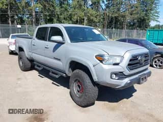 2019 Toyota Tacoma SR5 с VIN 3TMDZ5BN0KM077187, выставлен на аукционе IAAI как лот 42725742 с пробегом 64 085 миль миль и . История ставок и продаж доступна на DreamBid. Изображение 1.