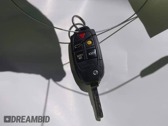 2009 Volvo S60 2.5T с VIN YV1RS592892737820, выставлен на аукционе IAAI как лот 43334035 с пробегом 177 136 миль миль и . История ставок и продаж доступна на DreamBid. Изображение 11.
