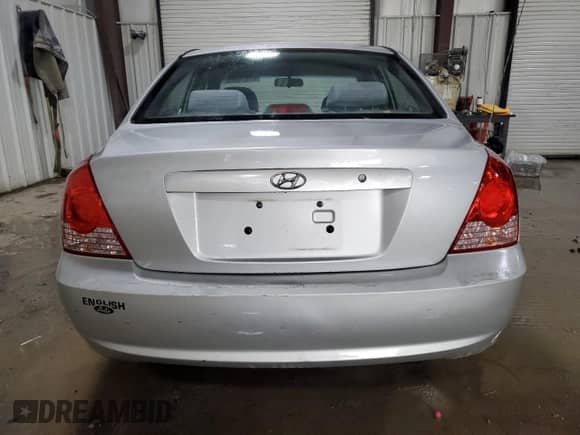2005 Hyundai Elantra GLS с VIN KMHDN46D65U190581, выставлен на аукционе Copart как лот 87224595 с пробегом 122 673 миль миль и Списание • Salvage title. История ставок и продаж доступна на DreamBid. Изображение 6.
