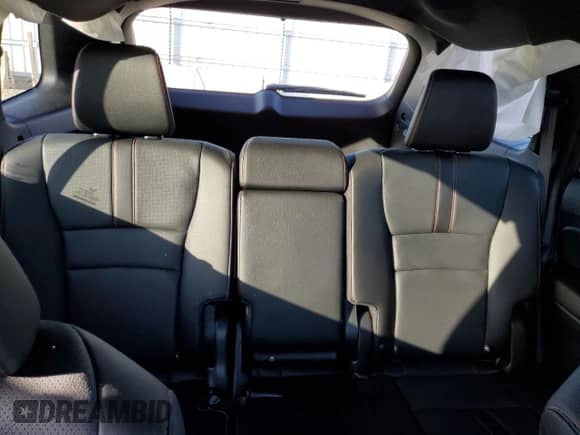 2024 Honda Passport TrailSport with VIN 5FNYF8H62RB004333, listed as a Copart auction lot 52573545 with 10,235 mi miles and Salvage title. Bid and sale history available at DreamBid. Image 10.