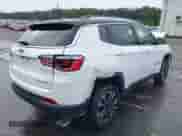 2022 Jeep Compass Limited with VIN 3C4NJDCB5NT185115, listed as a IAAI auction lot 42626053 with 39,163 mi miles and . Bid and sale history available at DreamBid. Image 4.