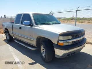 1999 Chevrolet Silverado 1500 LS with VIN 1GCEK19T1XE166625, listed as a IAAI auction lot 42427364 with 275,547 mi miles and . Bid and sale history available at DreamBid. Image 1.