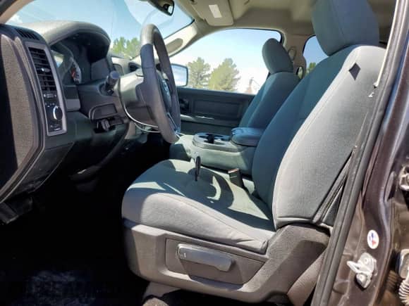 2019 Ram 1500 Tradesman with VIN 1C6RR6FG9KS628867, listed as a Copart auction lot 65954095 with 95,613 mi miles and Salvage title. Bid and sale history available at DreamBid. Image 7.