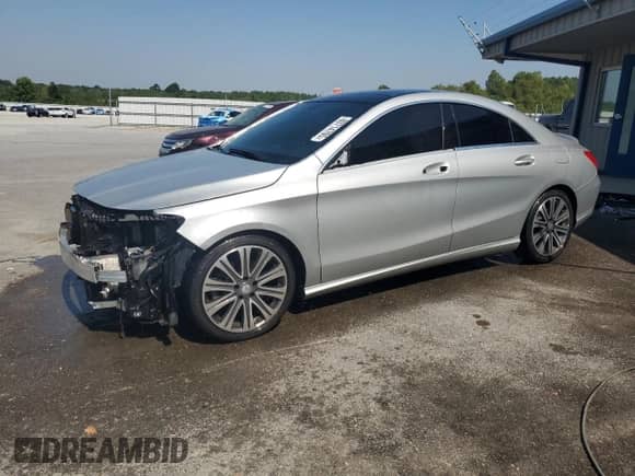 2017 Mercedes-Benz CLA 250 с VIN WDDSJ4EBXHN468071, выставлен на аукционе Copart как лот 80714705 с пробегом 79 000 миль миль и Списание • Salvage title. История ставок и продаж доступна на DreamBid. Изображение 1.