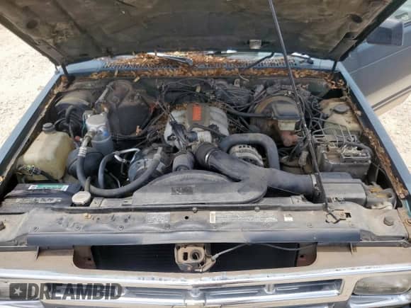 1993 Chevrolet Blazer z VIN 1GNDT13W2P2111444, wystawiony jako Copart lot #61199575 z przebiegiem 177 604 mil mil oraz Czysty tytuł • Clean title. Historia ofert i sprzedaży dostępna na DreamBid. Obrazek 12.