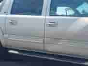 2005 Chevrolet Avalanche Z71 with VIN 3GNEK12Z95G275104, listed as a IAAI auction lot 42871615 with 196,355 mi miles and . Bid and sale history available at DreamBid. Image 6.
