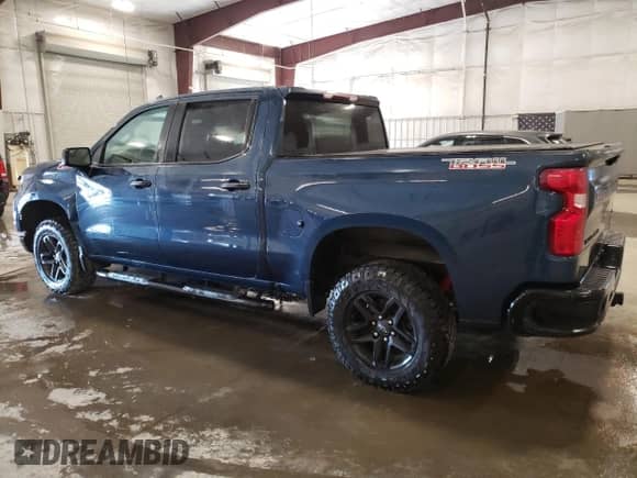2022 Chevrolet Silverado 1500 Custom Trail Boss с VIN 3GCPDCEK6NG532726, выставлен на аукционе Copart как лот 43527885 с пробегом 21 634 миль миль и Списание • Salvage title. История ставок и продаж доступна на DreamBid. Изображение 2.