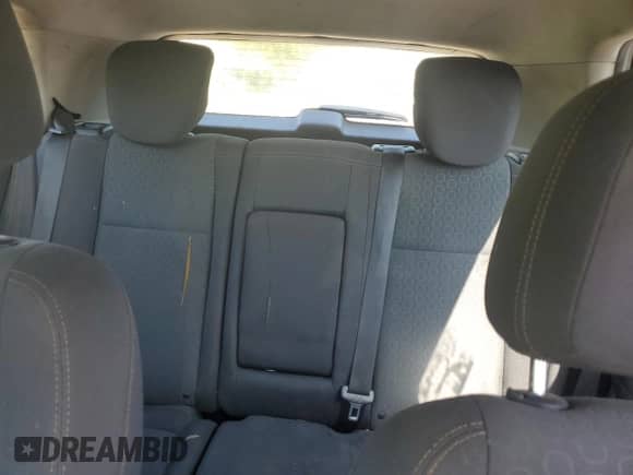 2018 Chevrolet Trax LS z VIN 3GNCJKSB4JL409599, wystawiony jako Copart lot #71651735 z przebiegiem 115 507 mil mil oraz Czysty tytuł • Clean title. Historia ofert i sprzedaży dostępna na DreamBid. Obrazek 10.