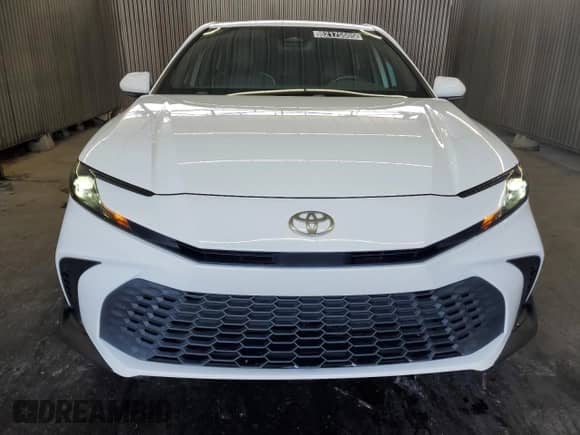2025 Toyota Camry SE с VIN 4T1DAACK4SU511462, выставлен на аукционе Copart как лот 82175505 с пробегом 61 284 миль миль и Чистый • Clean title. История ставок и продаж доступна на DreamBid. Изображение 5.