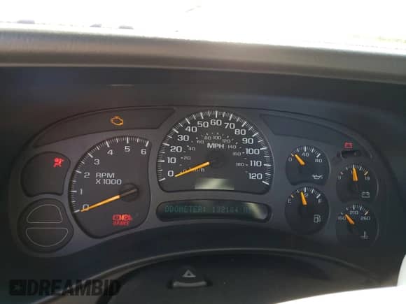 2003 GMC Sierra 1500 SLE z VIN 2GTEK19V931325873, wystawiony jako Copart lot #65036575 z przebiegiem 132 184 mil mil oraz Nie do naprawy • Non repairable. Historia ofert i sprzedaży dostępna na DreamBid. Obrazek 9.