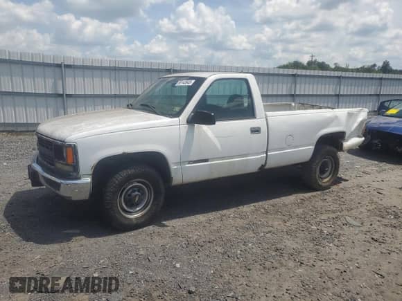 2000 Chevrolet Silverado 3500 с VIN 1GCGC34R5YR226476, выставлен на аукционе Copart как лот 66143645 с пробегом 226 912 миль миль и Списание • Salvage title. История ставок и продаж доступна на DreamBid. Изображение 1.