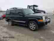 2007 Jeep Commander Limited with VIN 1J8HG58PX7C595809, listed as a Copart auction lot 71267194 with 208,211 mi miles and Non repairable. Bid and sale history available at DreamBid. Image 4.