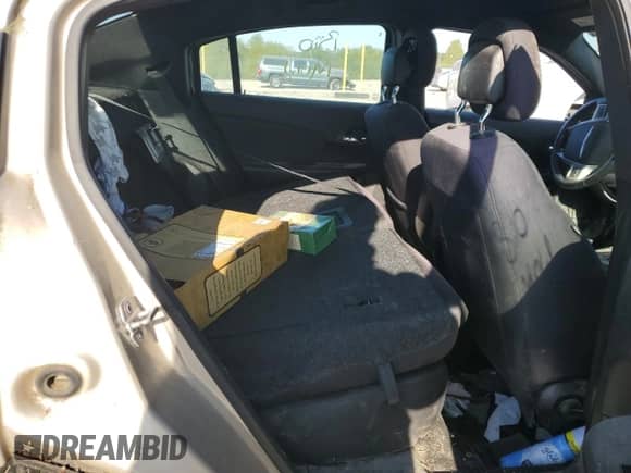 2013 Chrysler 200 Touring with VIN 1C3CCBBB9DN592882, listed as a Copart auction lot 70183765 with Not provided miles and Salvage title. Bid and sale history available at DreamBid. Image 10.