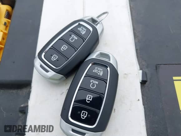 2025 Hyundai Venue SEL с VIN KMHRC8A31SU370290, выставлен на аукционе IAAI как лот 42699411 с пробегом 4 004 миль миль и . История ставок и продаж доступна на DreamBid. Изображение 11.