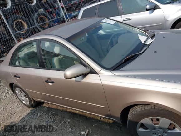 2006 Hyundai Sonata GL with VIN 5NPET46C96H108361, listed as a IAAI auction lot 42396145 with 51,180 mi miles and . Bid and sale history available at DreamBid. Image 13.