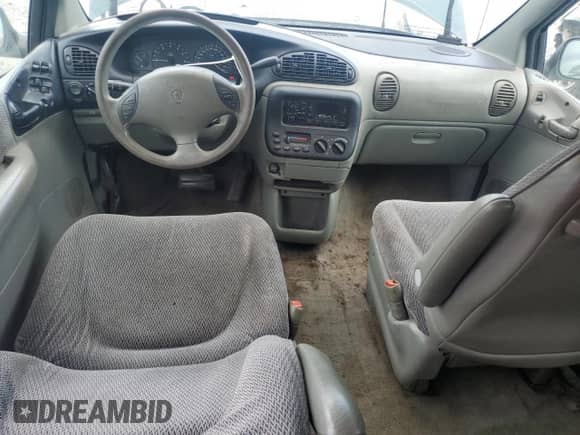 1997 Dodge Caravan SE z VIN 2B4GP44R4VR202585, wystawiony jako Copart lot #68703985 z przebiegiem 188 500 mil mil oraz Szkoda całkowita • Salvage title. Historia ofert i sprzedaży dostępna na DreamBid. Obrazek 8.