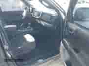 2016 Toyota Tacoma SR5 с VIN 5TFAZ5CN4GX009638, выставлен на аукционе IAAI как лот 42343123 с пробегом 88 983 миль миль и . История ставок и продаж доступна на DreamBid. Изображение 5.