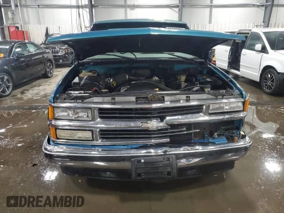 1997 Chevrolet Silverado 1500 with VIN 1GCEC19WXVE216345, listed as a Copart auction lot 82008794 with 167,116 mi miles and Salvage title. Bid and sale history available at DreamBid. Image 5.