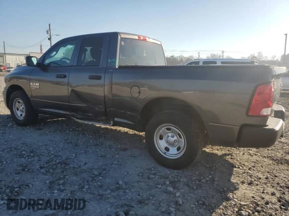2019 Ram 1500 Express z VIN 1C6RR6FG4KS555312, wystawiony jako Copart lot #48769795 z przebiegiem 73 560 mil mil oraz Szkoda całkowita • Salvage title. Historia ofert i sprzedaży dostępna na DreamBid. Obrazek 2.