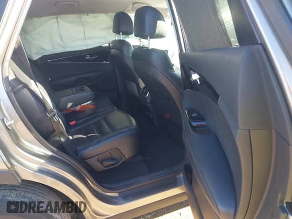 2017 Kia Sorento EX с VIN 5XYPH4A17HG247480, выставлен на аукционе IAAI как лот 41451143 с пробегом 124 423 миль миль и . История ставок и продаж доступна на DreamBid. Изображение 8.