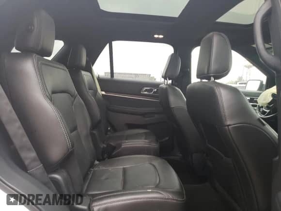 2018 Ford Explorer Limited с VIN 1FM5K8F85JGA77639, выставлен на аукционе Copart как лот 67436545 с пробегом 112 391 миль миль и Списание • Salvage title. История ставок и продаж доступна на DreamBid. Изображение 11.