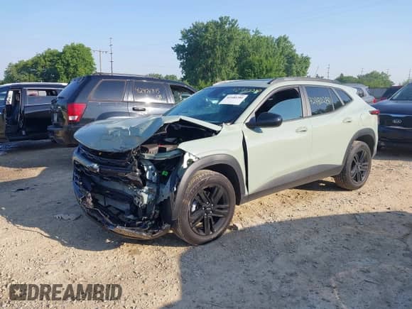 2025 Chevrolet Trax ACTIV с VIN KL77LKEP3SC018076, выставлен на аукционе IAAI как лот 42480280 с пробегом 16 736 миль миль и . История ставок и продаж доступна на DreamBid. Изображение 18.