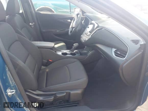 2025 Chevrolet Malibu LT с VIN 1G1ZD5ST8SF144341, выставлен на аукционе IAAI как лот 43577533 с пробегом 35 844 миль миль и . История ставок и продаж доступна на DreamBid. Изображение 5.