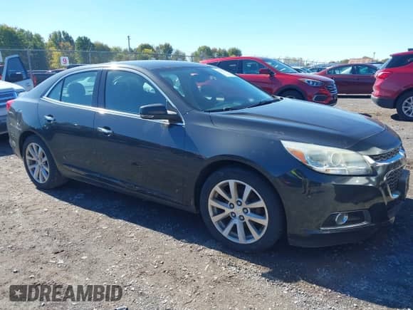 2014 Chevrolet Malibu LTZ with VIN 1G11H5SL2EF300413, listed as a IAAI auction lot 43411797 with 217,978 mi miles and . Bid and sale history available at DreamBid. Image 1.