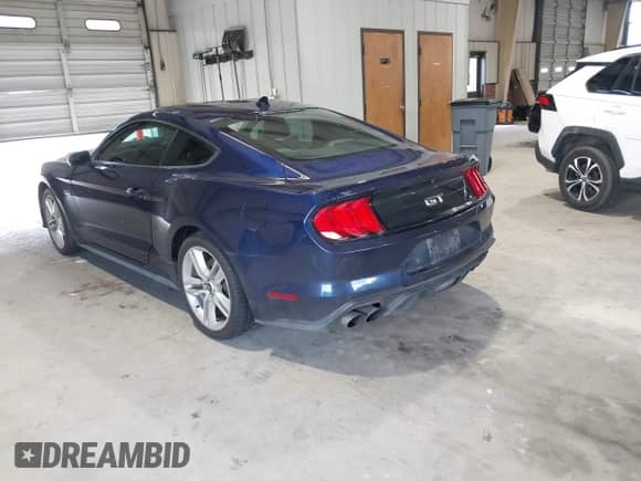 2020 Ford Mustang GT с VIN 1FA6P8CF4L5176082, выставлен на аукционе IAAI как лот 42711149 с пробегом 84 109 миль миль и . История ставок и продаж доступна на DreamBid. Изображение 3.