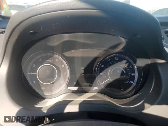 2016 Hyundai Azera с VIN KMHFG4JG3GA518435, выставлен на аукционе Copart как лот 41499035 с пробегом 173 893 миль миль и Списание • Salvage title. История ставок и продаж доступна на DreamBid. Изображение 9.