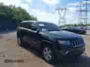 2014 Jeep Grand Cherokee Laredo z VIN 1C4RJFAGXEC255361, wystawiony jako IAAI lot #43383183 z przebiegiem 227 059 mil mil oraz . Historia ofert i sprzedaży dostępna na DreamBid. Obrazek 1.