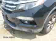 2017 Honda Pilot EX-L z VIN 5FNYF5H50HB018073, wystawiony jako IAAI lot #42417778 z przebiegiem 60 784 mil mil oraz . Historia ofert i sprzedaży dostępna na DreamBid. Obrazek 17.