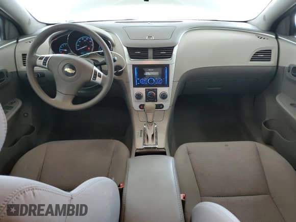 2012 Chevrolet Malibu 1LT с VIN 1G1ZC5E03CF259970, выставлен на аукционе Copart как лот 85643965 с пробегом 83 598 миль миль и Списание • Salvage title. История ставок и продаж доступна на DreamBid. Изображение 8.