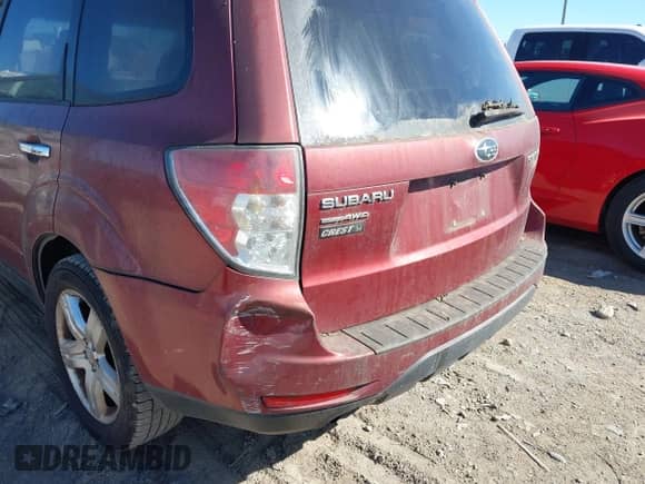 2010 Subaru Forester X Premium с VIN JF2SH6CC9AH917839, выставлен на аукционе IAAI как лот 43457944 с пробегом 257 088 миль миль и . История ставок и продаж доступна на DreamBid. Изображение 6.